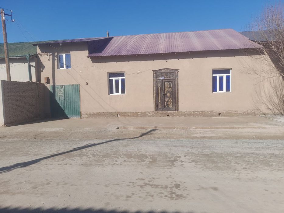 Navxos qishlogi (xonqa navoiy) da 7 sotix turar joy sotiladi