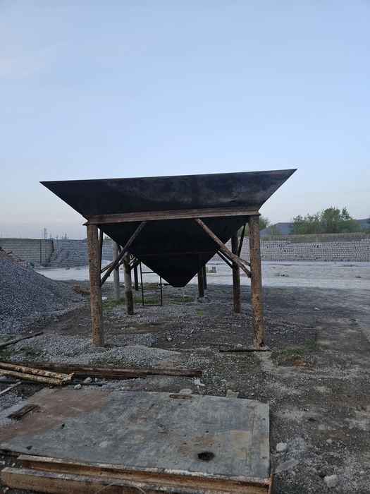 Бункер  сатылады