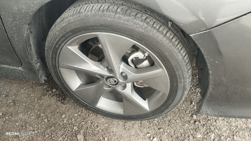 Диски r18 на Камри