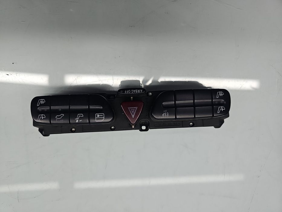 Butoane comenzi consola centrala Mercedes Clasa C (W203) [Fabr 2000-20