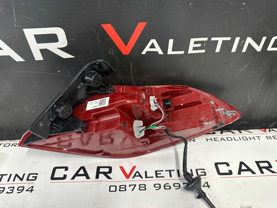 Задна светлина ляв стоп стопове Hyundai I30 Хечбек Fastback Хюндай И30