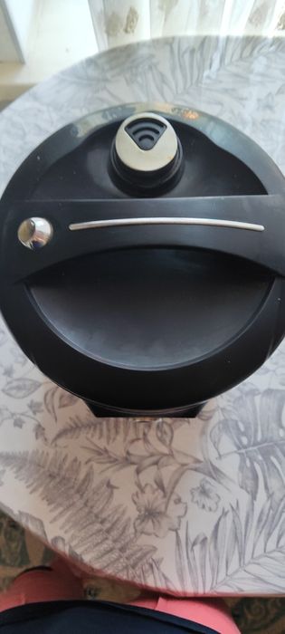 Мультиварка REDMOND RMC-M23