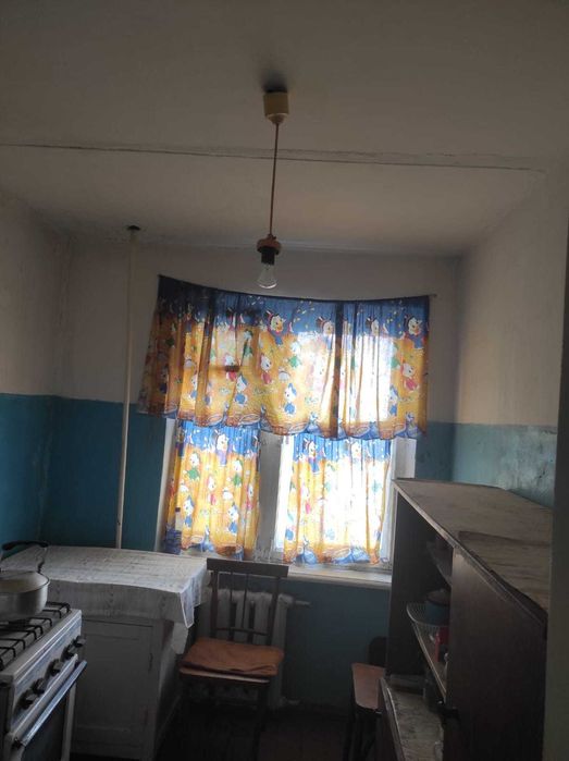 Продам трехкомнатную квартиру