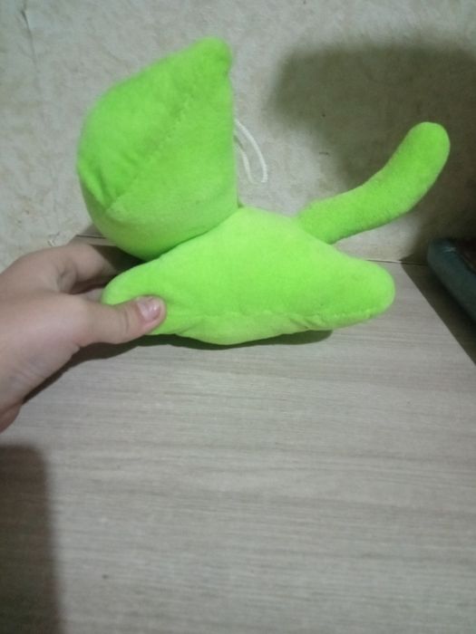 Продам мягкую игрушку котик