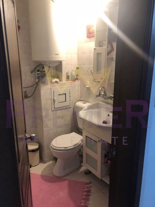 Продава се Тристаен апартамент в Бургас, Възраждане - 94 кв.м за 2394 €/кв.м - Снимка #4