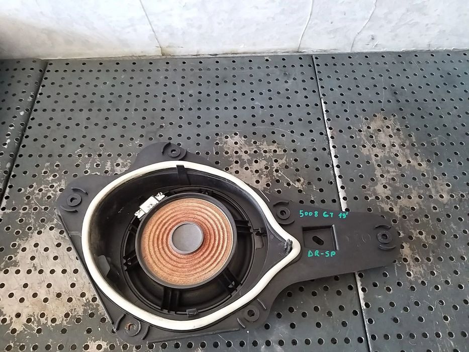 Boxa audio dreapta spate peugeot 5008 2 9813827080