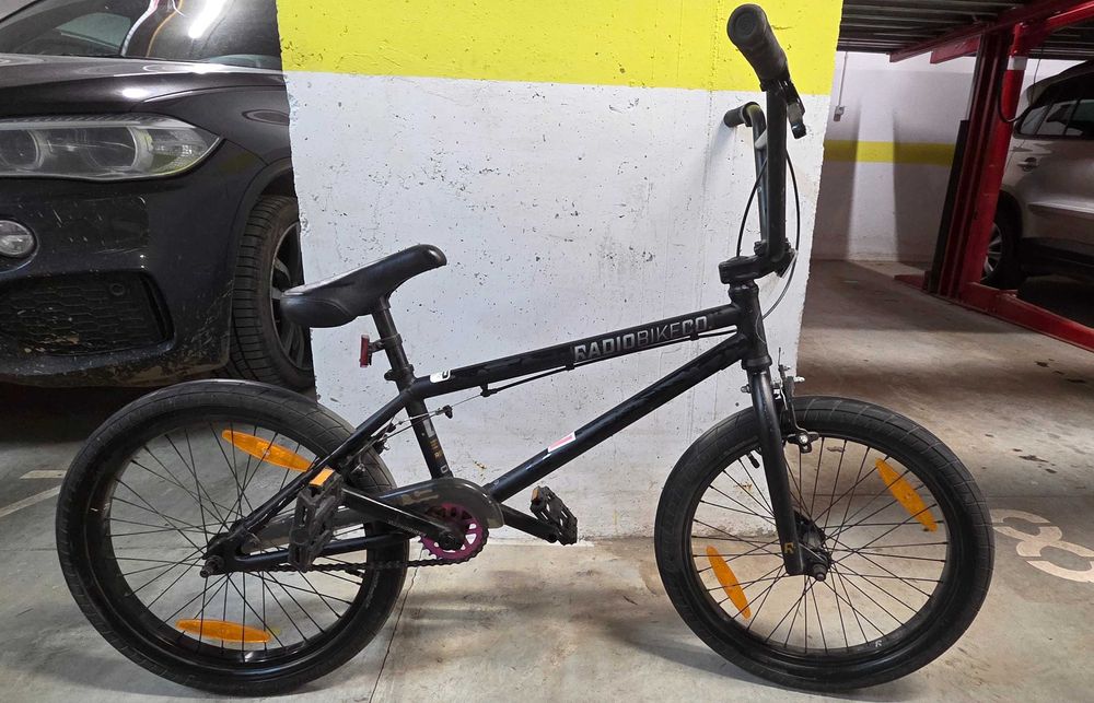 Bicicleta BMX Radio Evol 20 " Freestyle matt black