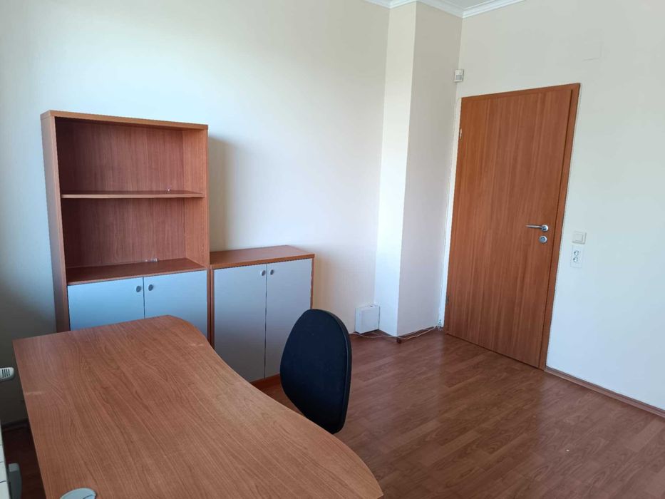 Дава се под наем Тристаен апартамент в София, Лозенец - 88 кв.м за 867.51 € - Снимка #8