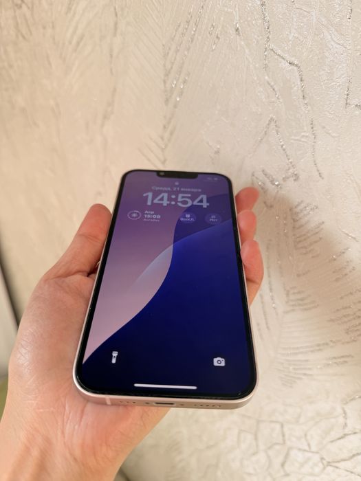 Iphone 13 розовый