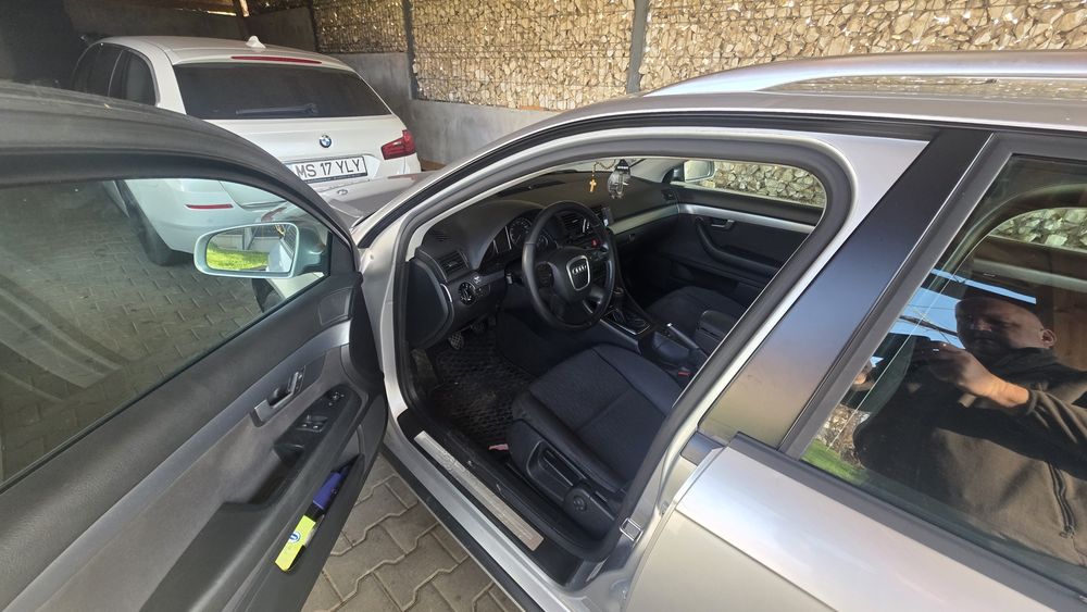 Vând Audi A4 b7 motor 1.9tdi