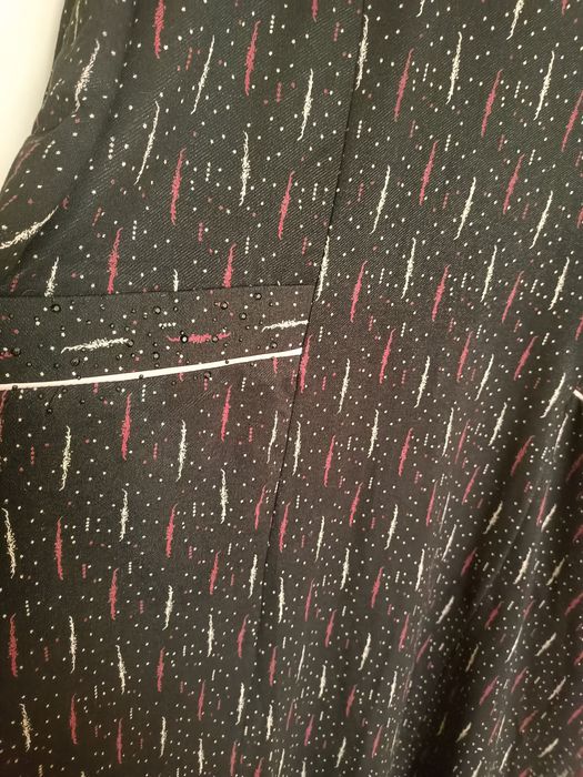 Продам платье размер 56