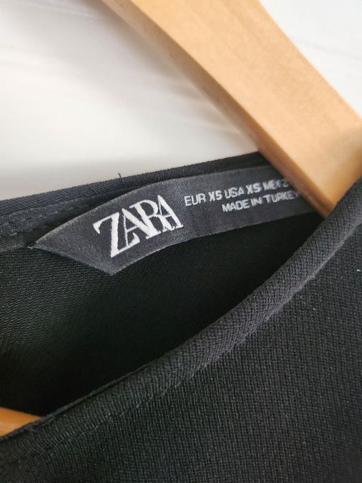 Гащеризон Зара с цветя