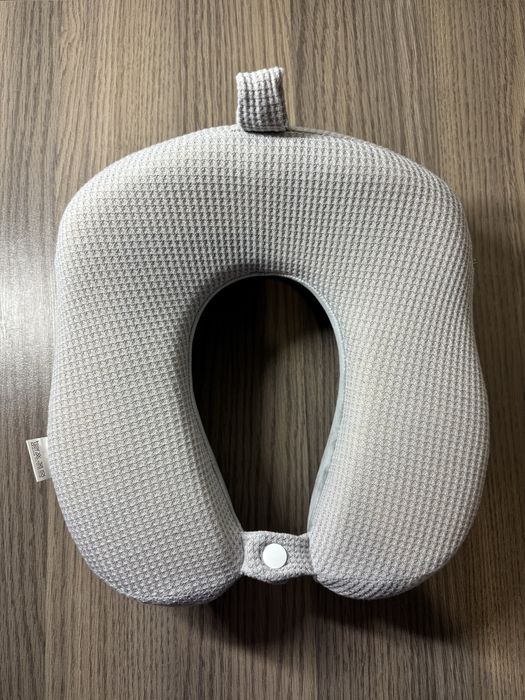 Подушка для самолета