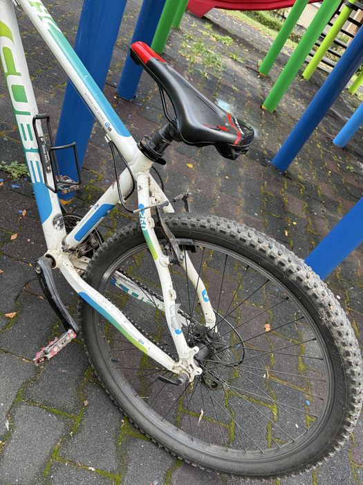 Bicicleta CUBE Roti 26