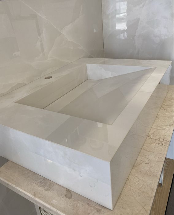 Lavoar Premium Gresie Porțelanată Eccentric Cloudy White – Made in Italy (+ opțiune gresie baie)