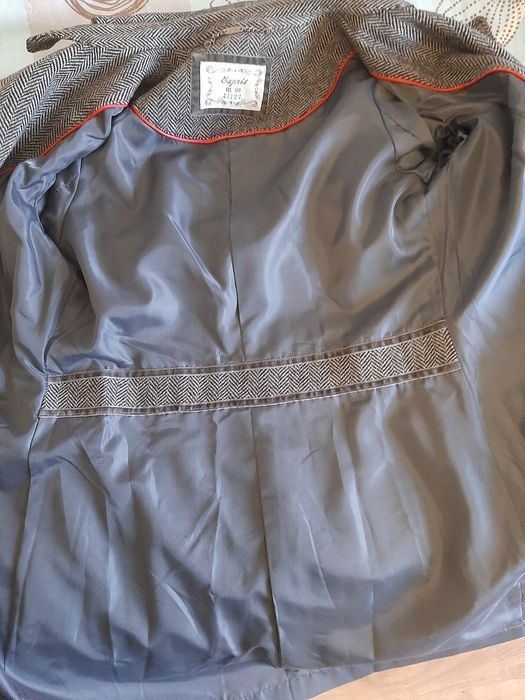 Пальто серое в клетку