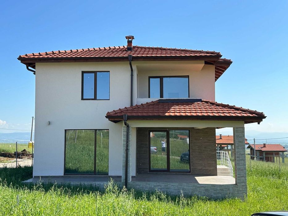 Продава се Къща в София, 7-ми 11-ти километър - 187 кв.м за 898 €/кв.м - Снимка #1