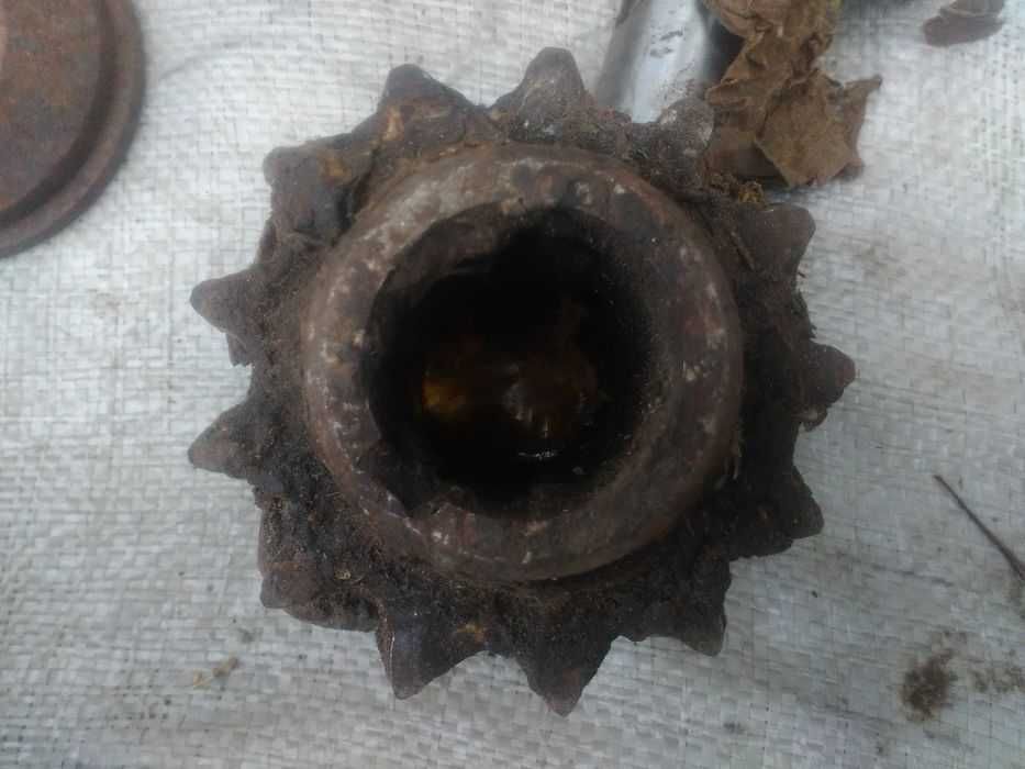 Запчасти на комбайн Нива.