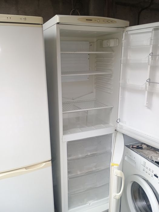 Frigider tip combină frigorifică Gorenje 178/180