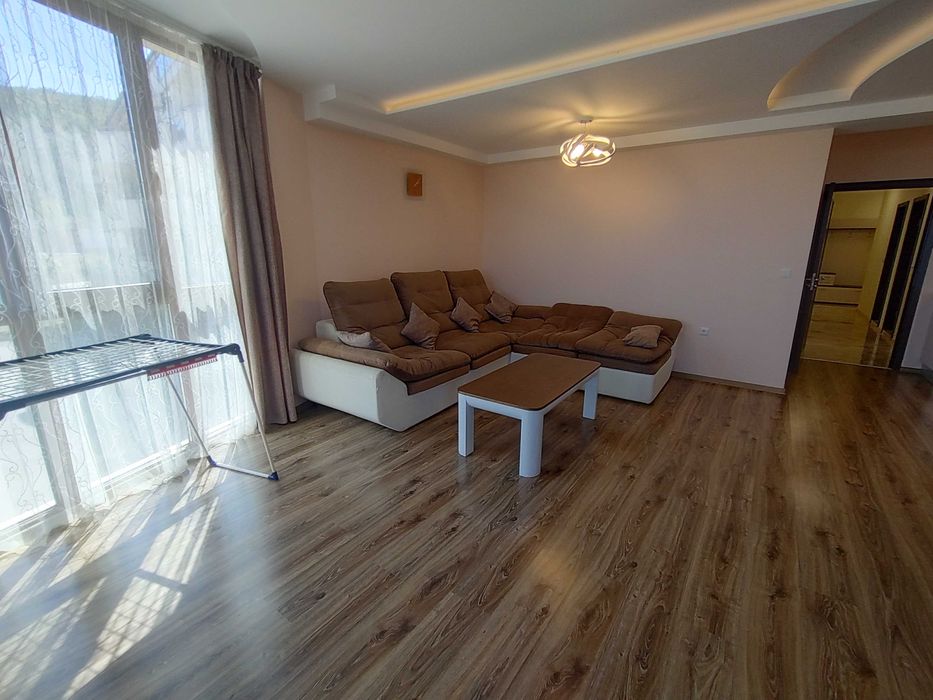 Продава се Тристаен апартамент в с. Шкорпиловци, Област Варна - 123 кв.м за 1318 €/кв.м - Снимка #7
