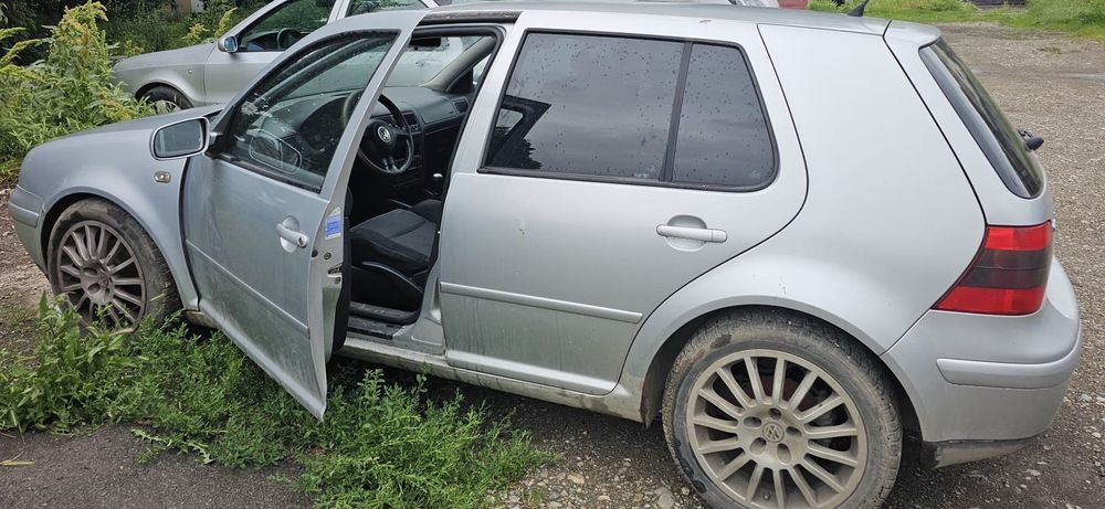 VOLKSWAGEN Golf 2002 — imagine 3