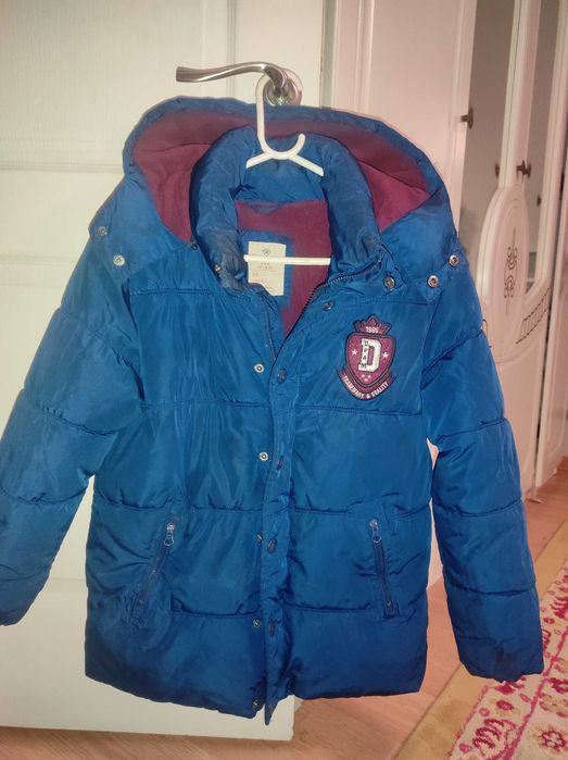 Продам теплую куртку на мальчика