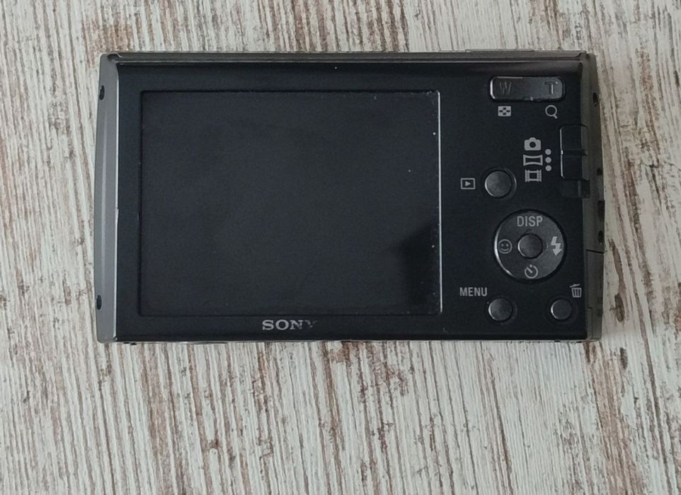 Фотоопарат Sony.