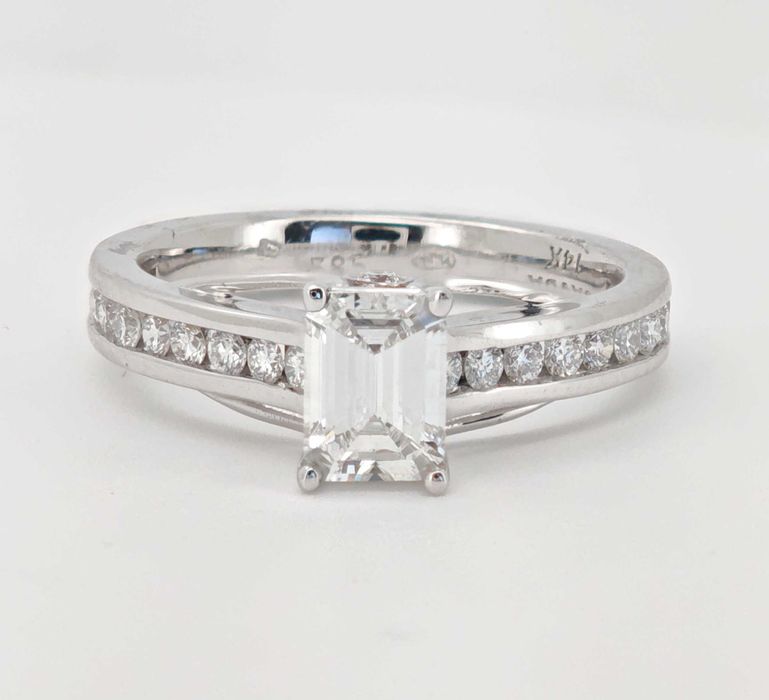 Inel aur 14k cu diamante GIA de la Javda evaluat $11,590 +taxe