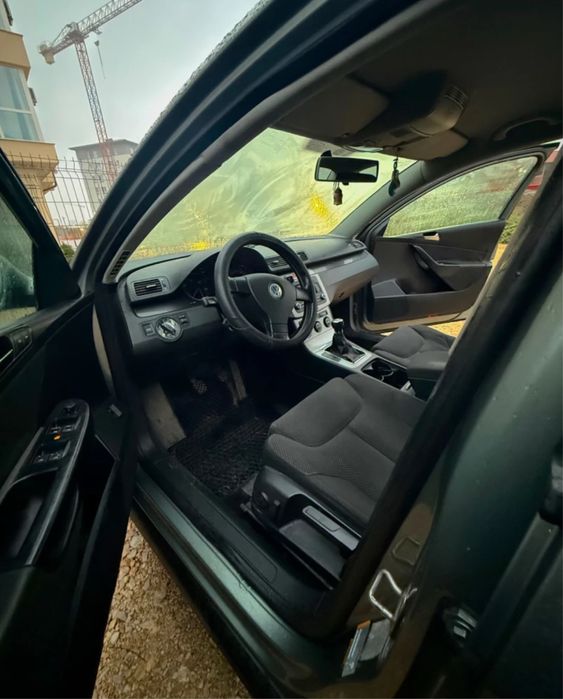 Пасат Б6 2006 година 2.0 дизел