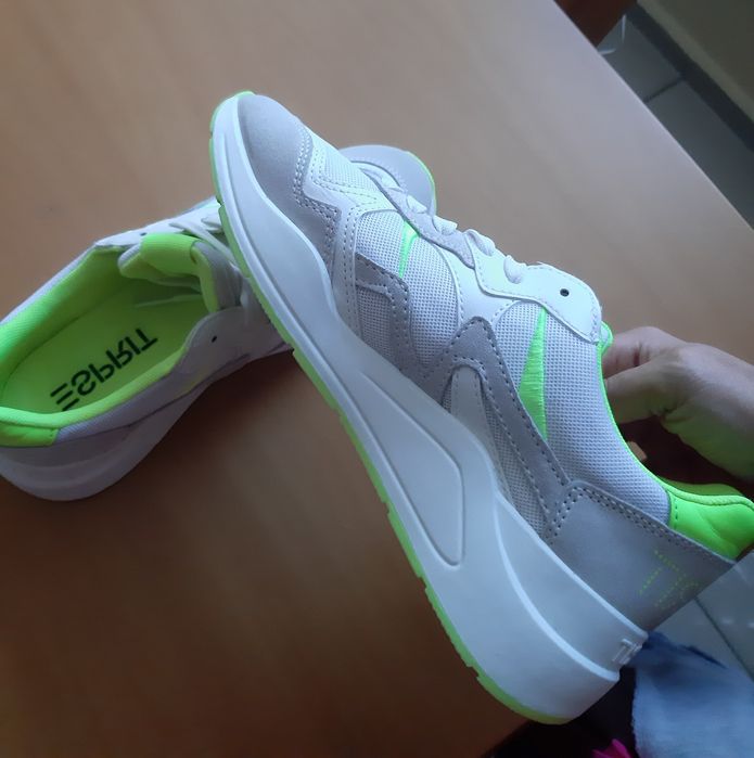 Сникърси "Esprit"