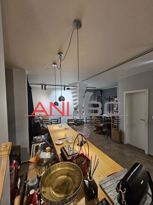 Дава се под наем Магазин в Варна, Център - 100 кв.м за 1020 € - Снимка #2