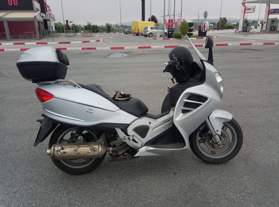 Продавам скутер Малагути СпайдърМакс 500куб.
