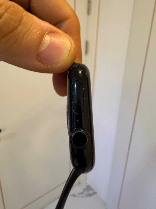 Продам Apple Watch Series 10 46mm