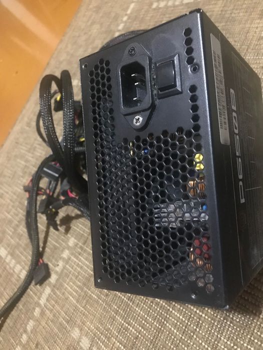 Блок питания для компьютера 650W