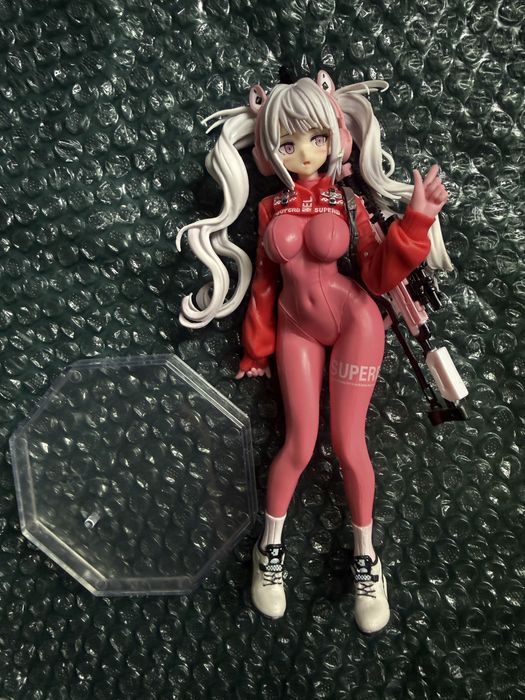 Figurina anime pink, pvc doll 24cm