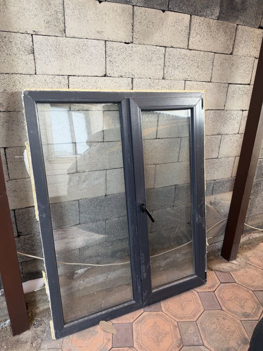 пластиковые окна коричневый