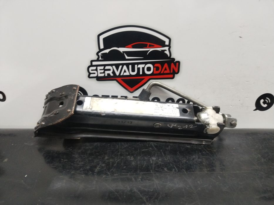 cric mercedes-benz e-class (2009->) [w212] 2.2 motorina 2012