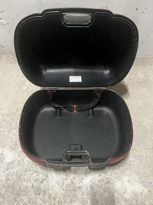 Куфар за мотор за каски и друг багаж