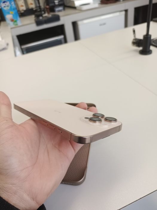 16про Макс 256г Нал или обмен