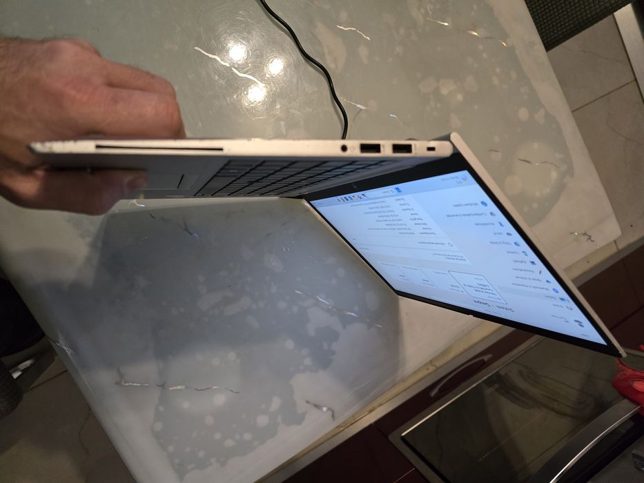 HP 840 G8, i5-1135G7, ram 16gb, ssd 256gb