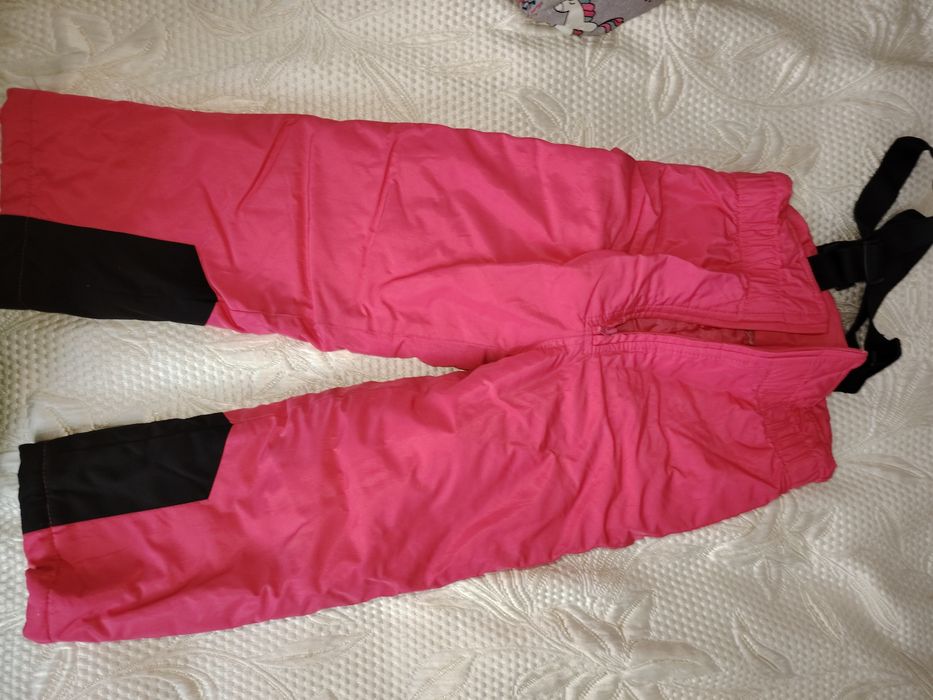 Зимний пуховик на девочку