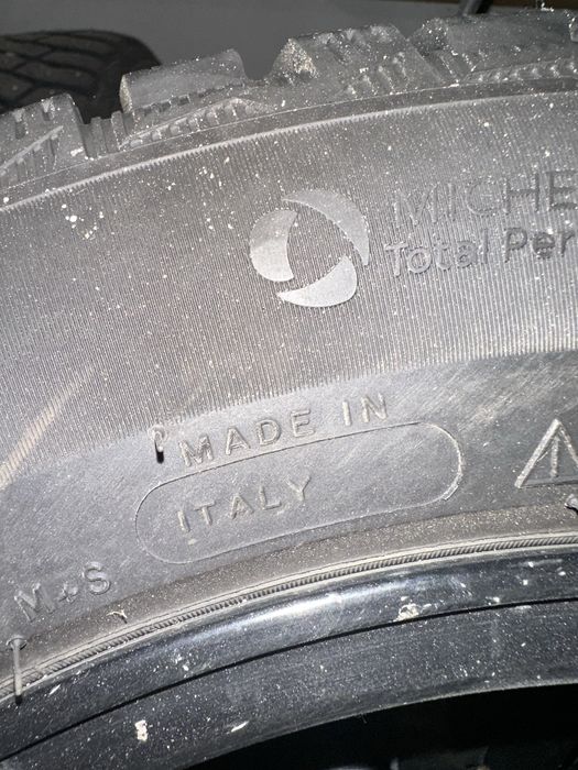 Продам шины мишлен