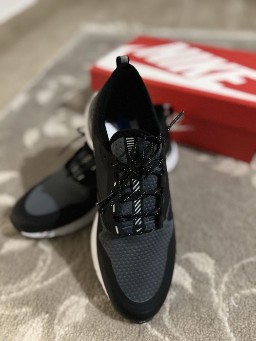 Чисто нови оригинални мъжки маратонки Nike