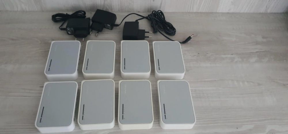 Switch Tp- link 100mbs/5v със 5 порта бройки