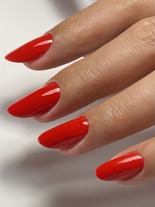 Unghii cu gel/semipermanenta…Ofer garantia lucrului bine facut !