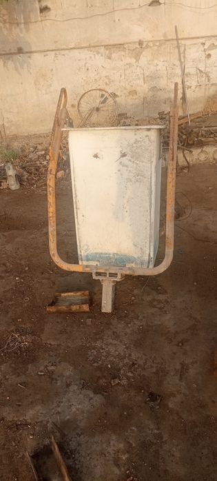 Shu zapchas sotiladi 100$ 100$