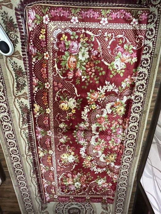 продам альбанский ковер