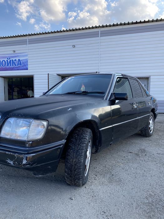 Мерседес 124