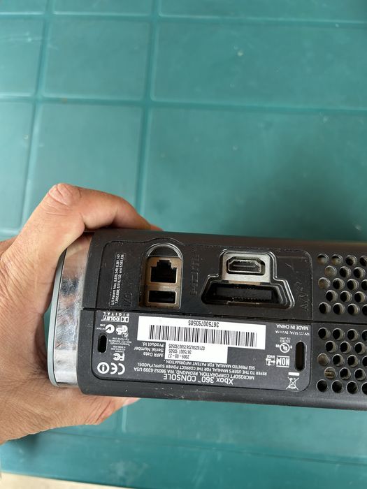 Xbox 360 fara manete