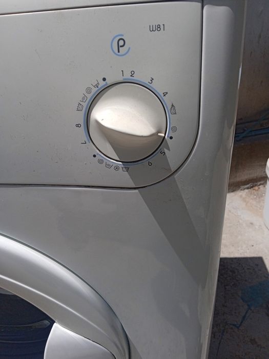 Стиральная машинa   Индезит